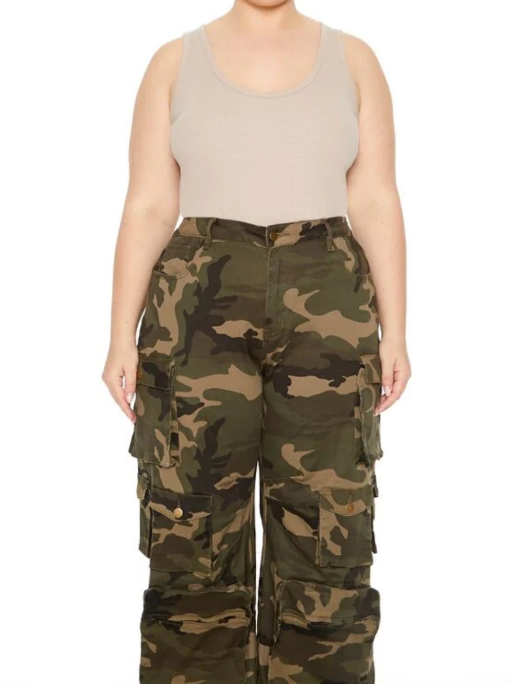 Wide leg Camo Cargo Pants